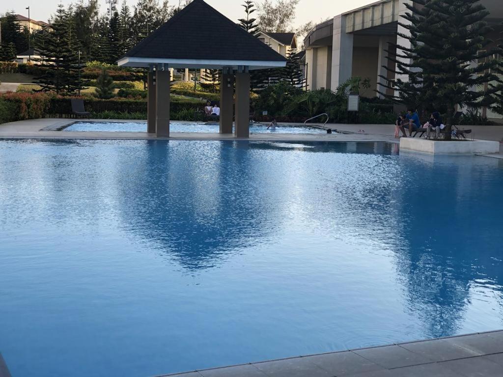 SMDC Taal Lake Staycation Tagaytay City Buitenkant foto