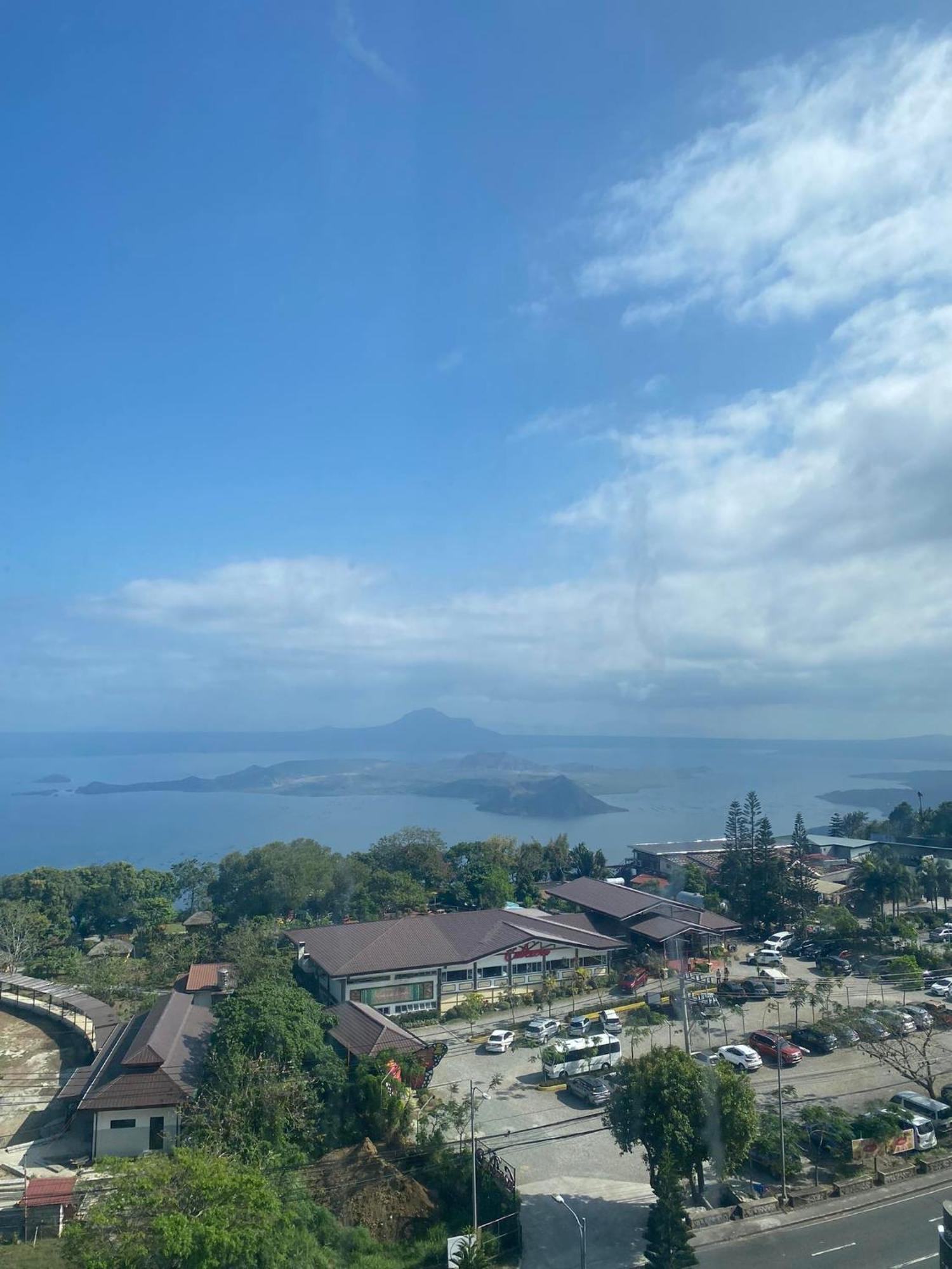 SMDC Taal Lake Staycation Tagaytay City Buitenkant foto