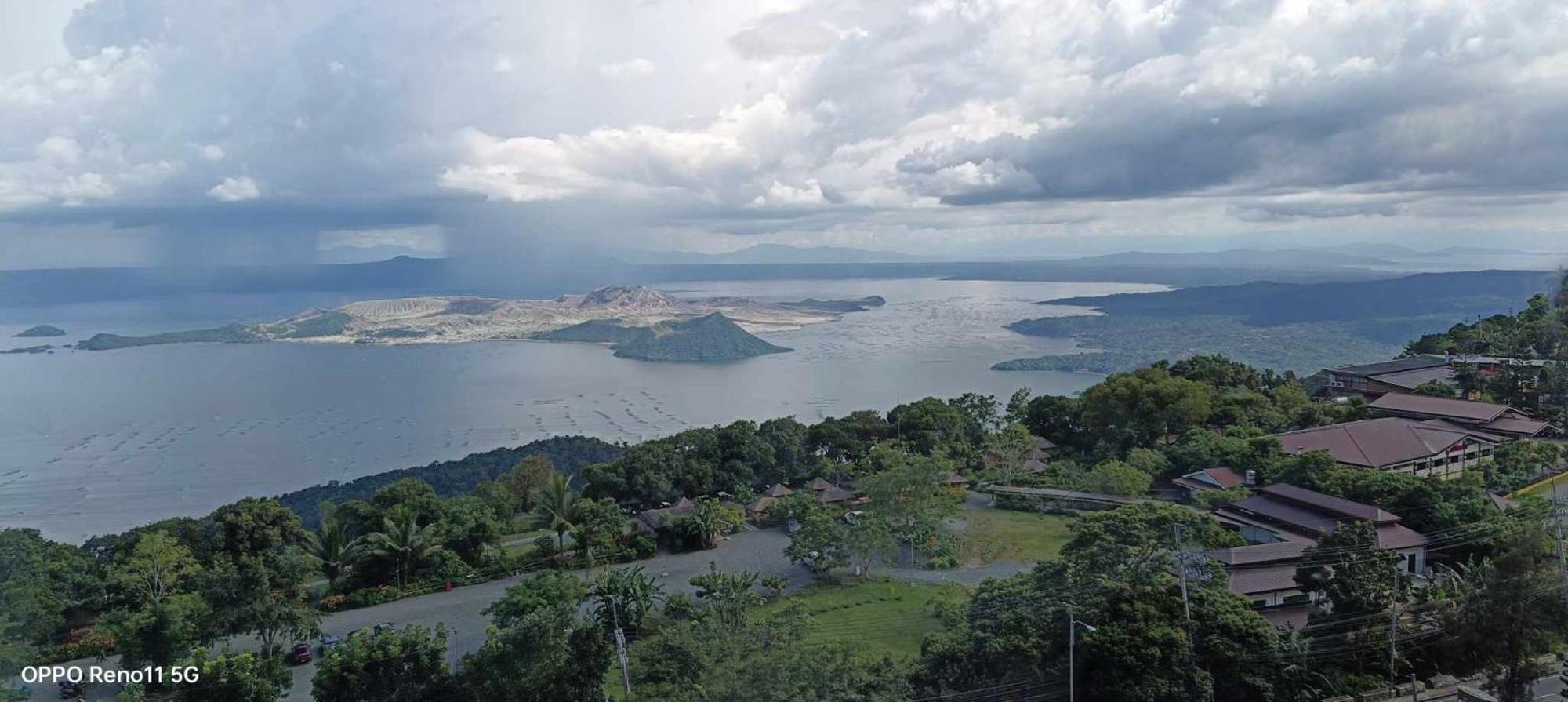 SMDC Taal Lake Staycation Tagaytay City Buitenkant foto